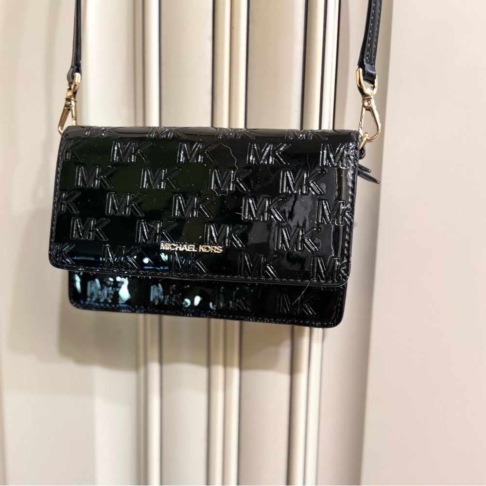Michael Kors Black Patent Phone Crossbody Bag